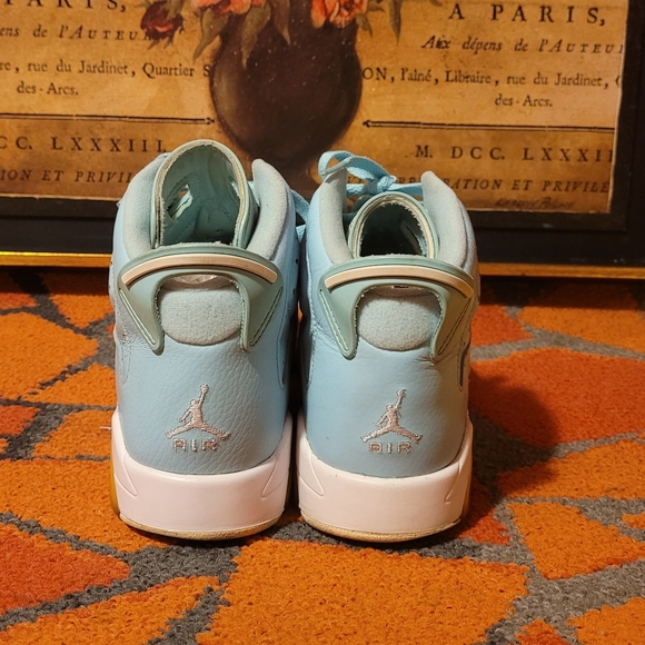 Nike Air Jordan 6 Retro Pantone main image 6